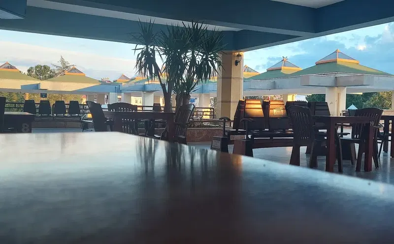 terminal parking Lot - Photo 5