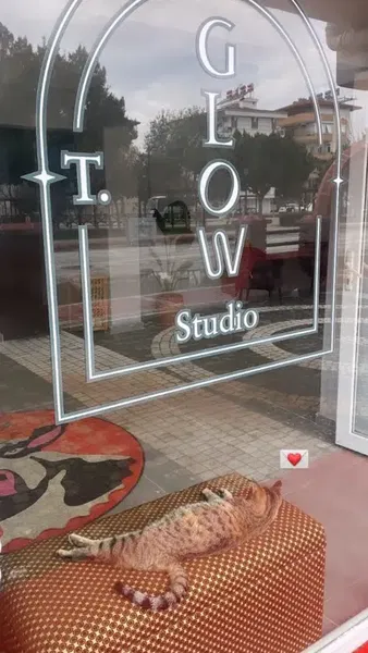 T.glow Studio - Photo 5