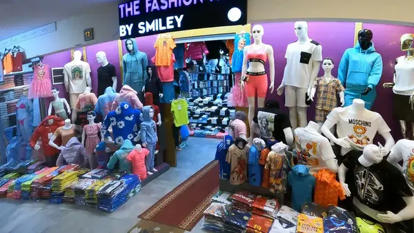 The Fashion Hub