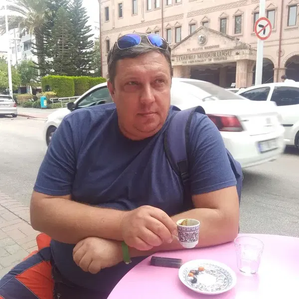 Ti̇yatro Cafe - Photo 3