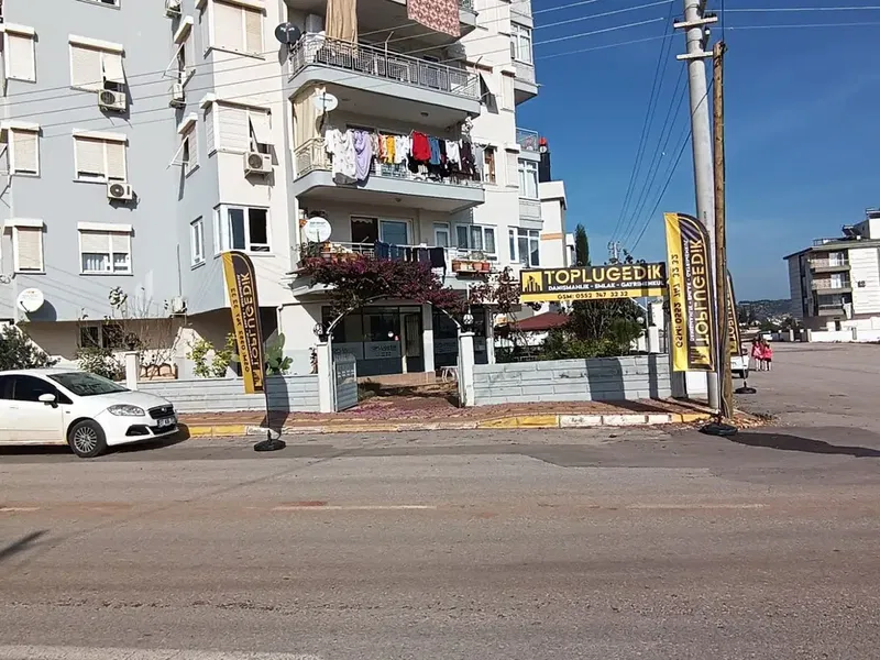 Toplugedi̇k Gayri̇menkul - Photo 9