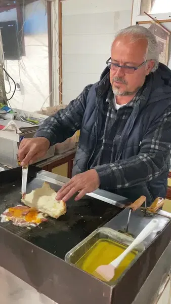 Tostçu Erdem - Photo 2