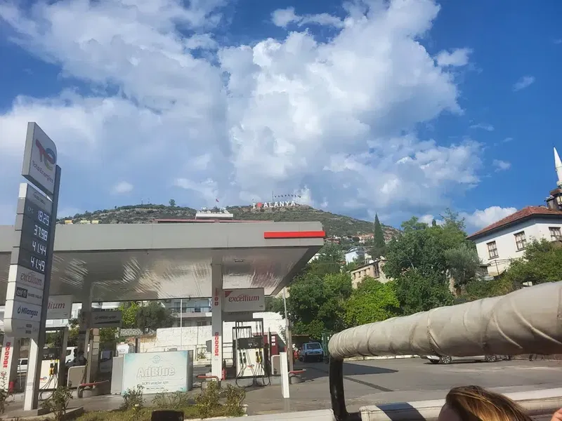 Total Petroleum-göçmentürk - Photo 3