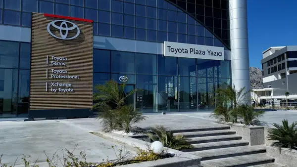 Toyota Plaza Yazıcı