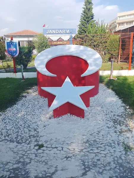 Turgut Özal Heykeli - Photo 7