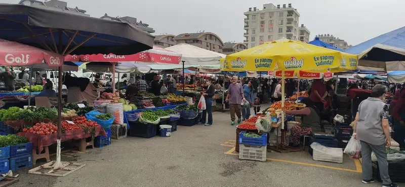 Uncalı Semt Pazarı - Photo 5