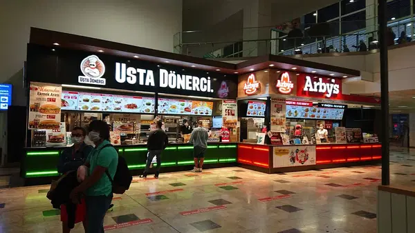 Usta Dönerci