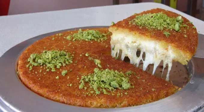Ustaoğlu Gaziantep Pide Lahmacun - Photo 4