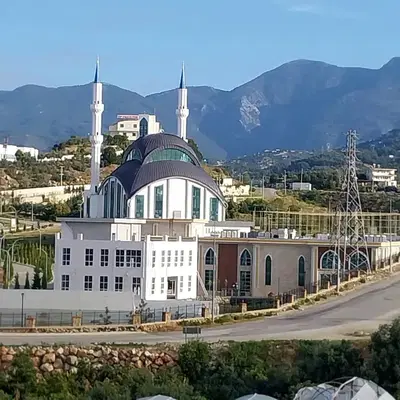 Uçansu Şelalesi
