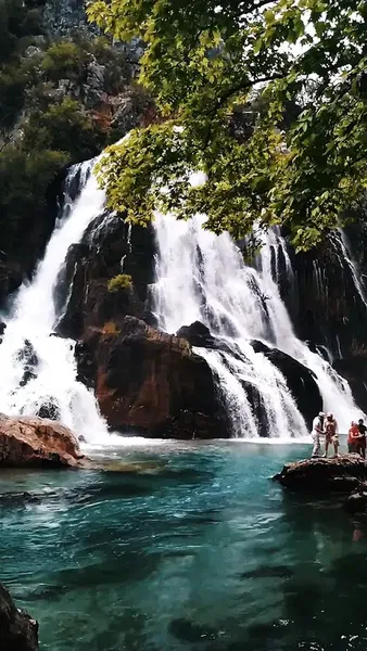 Uçansu Şelalesi - Photo 2