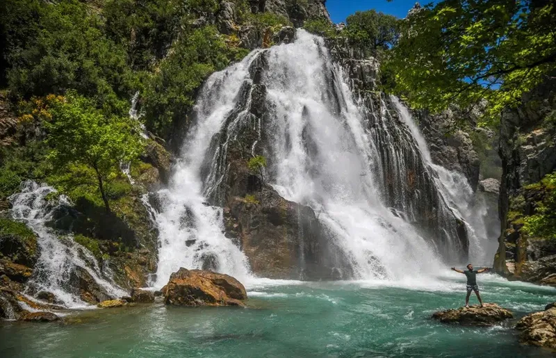 Uçansu Falls - Photo 1