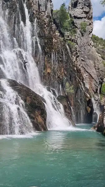 Uçansu Falls - Photo 2