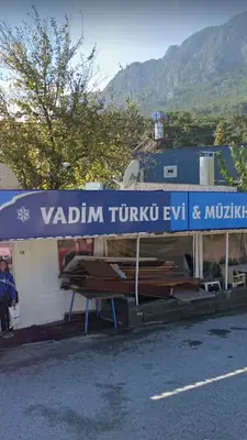 Vadim Et Mangal