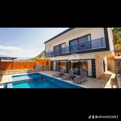 Vi̇lla Pi̇taya