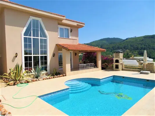 Villa Valencia