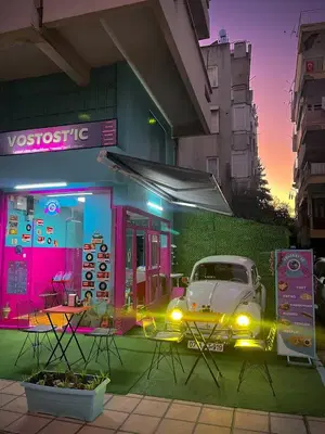 Vostostik kafe fast food tost