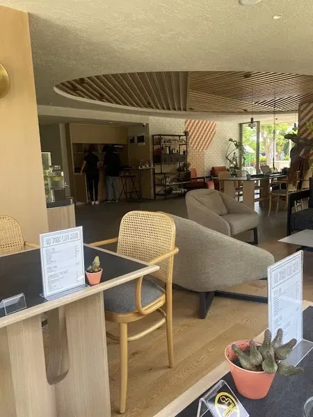 Work cafe - Photo 2