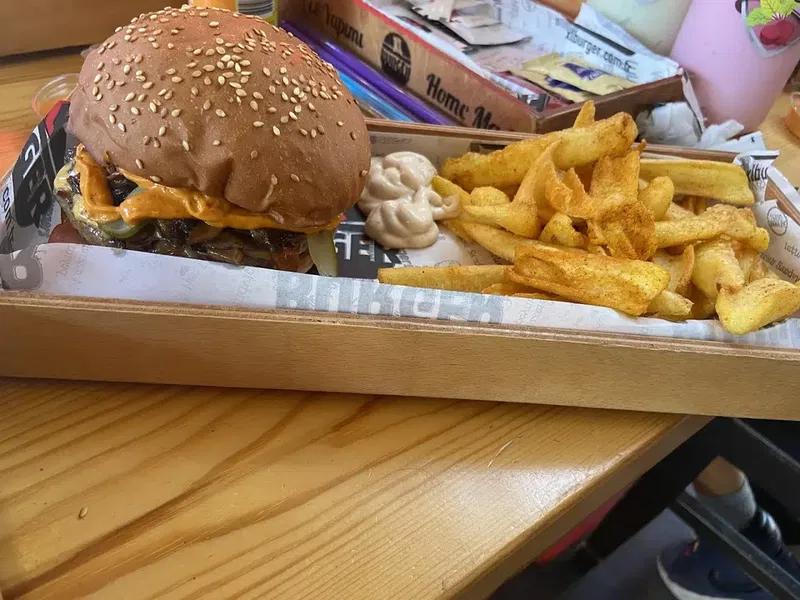 XL Burger - Photo 5