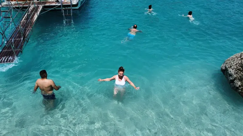 Yalçınkaya Plajı - Photo 3