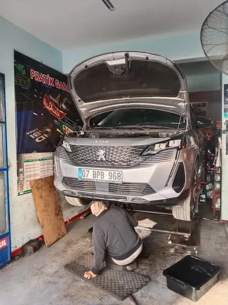 Yağ değişim servisi Oil change Pratik Garage - Photo 3