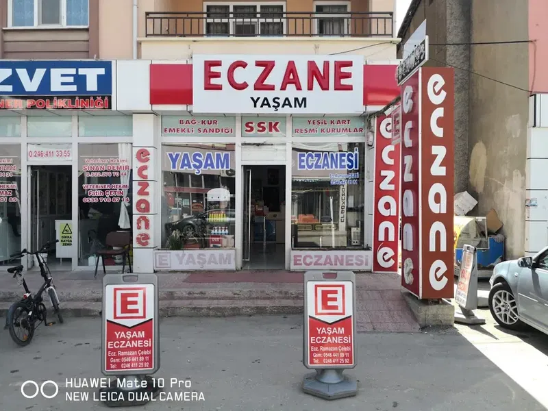 Yaşam Eczanesi - Photo 2