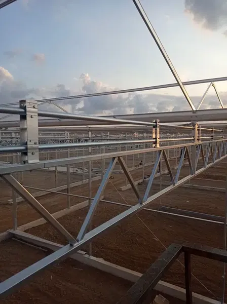 YMS Sera- Çelik Konstrüksiyon Modern Sera İmalat Isıtma Sistemleri ve Sulama Sistemleri - Photo 9