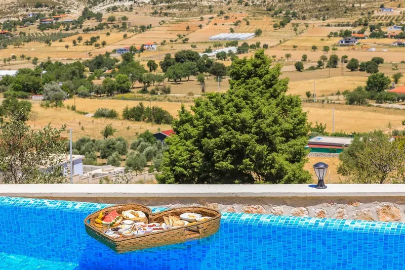 Yüzbaşının Konağı - Photo 8