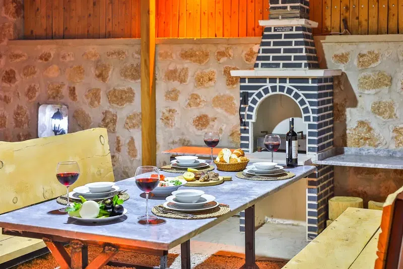 Yüzbaşının Konağı - Photo 10