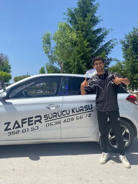 Zafer Sürücü Kursu - Photo 6