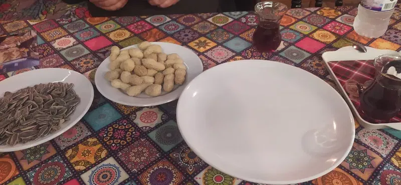 Zaman Tüneli Köfte ve Kokoreç - Photo 9