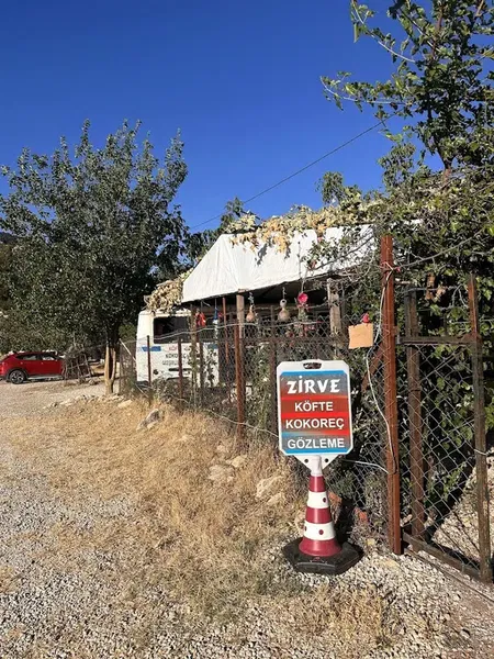 Zirve Kokoreç - Photo 3