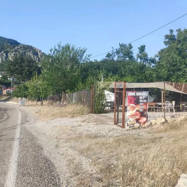 Zirve Kokoreç - Photo 9