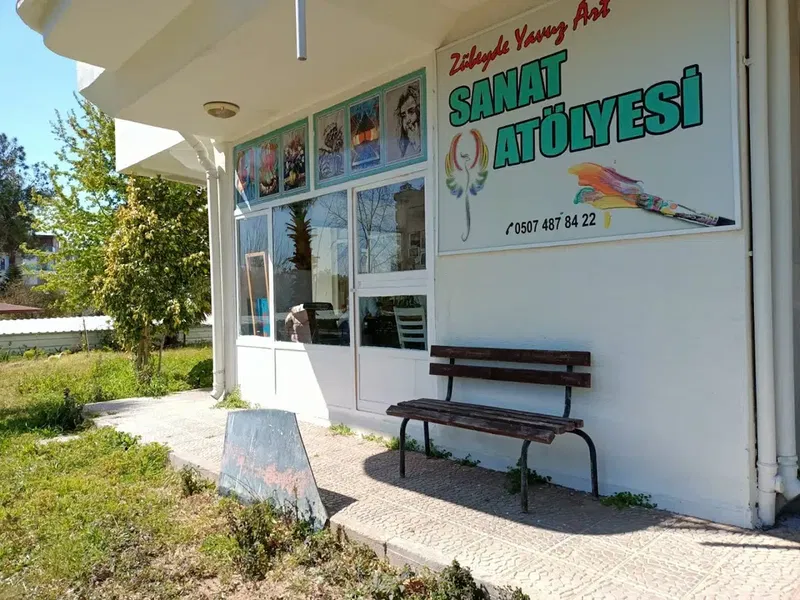 Zübeyde Yavuz Sanat Atölyesi - Photo 6