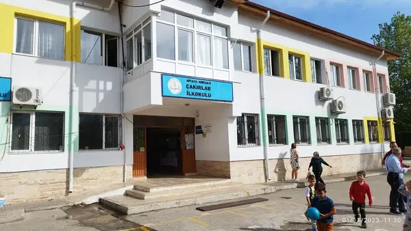 Çakırlar İlkokulu