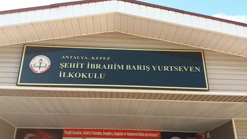 Çankaya İlkokulu - Photo 2