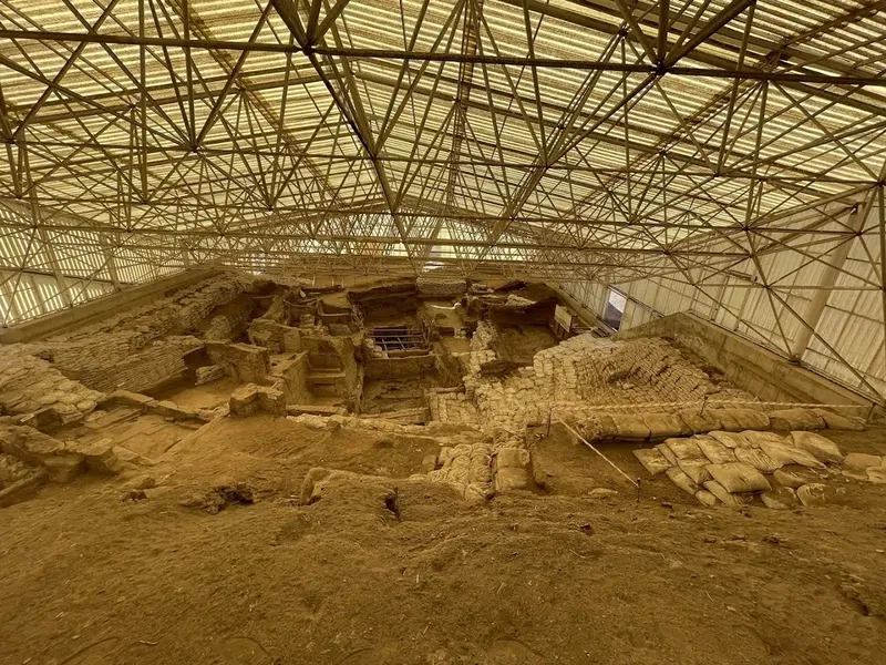 Çatalhöyük - Photo 1