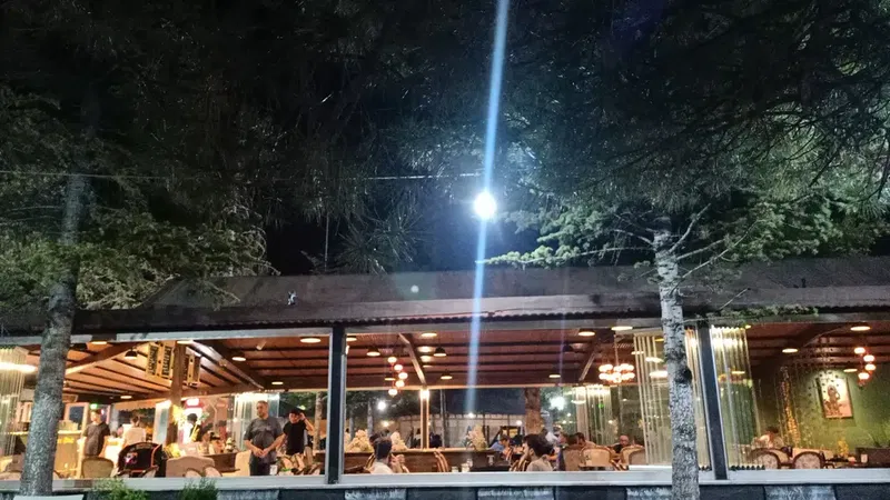 Çay Bahçesi̇. - Photo 2