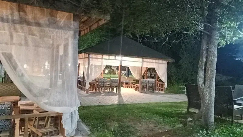 Çay Bahçesi̇. - Photo 3