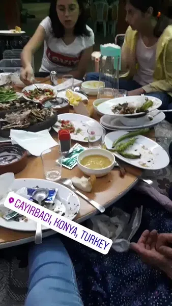 Çayırbağı Canlı Alabalık & Et Restoran Huzur-u Aver - Photo 7