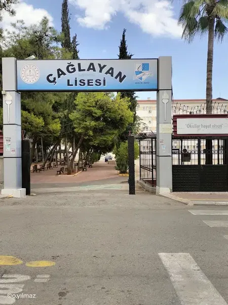 Caglayan High School - Photo 2