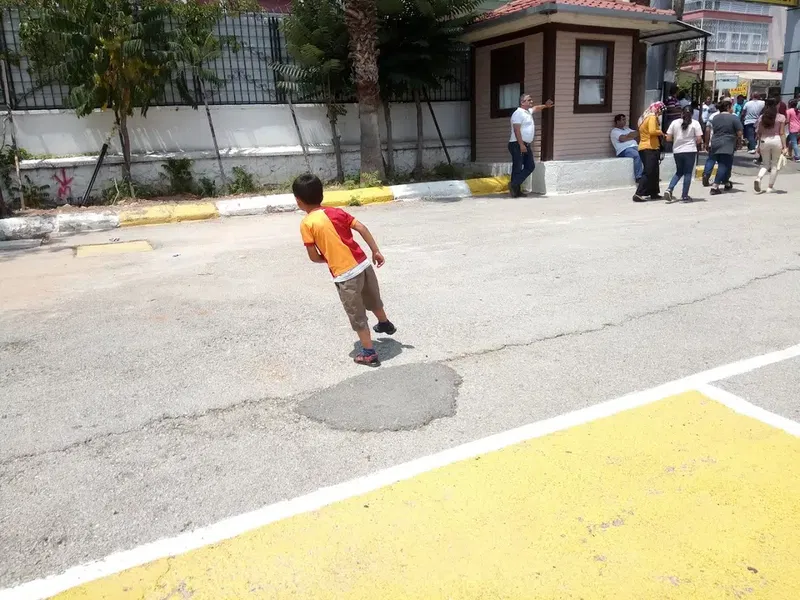 Caglayan High School - Photo 7
