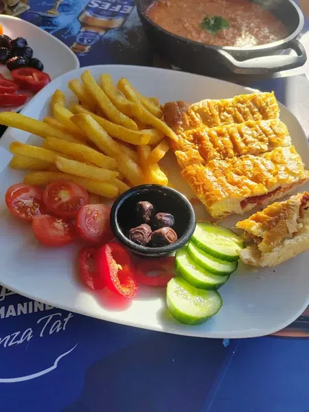 Çağlayan Büfe - Photo 3