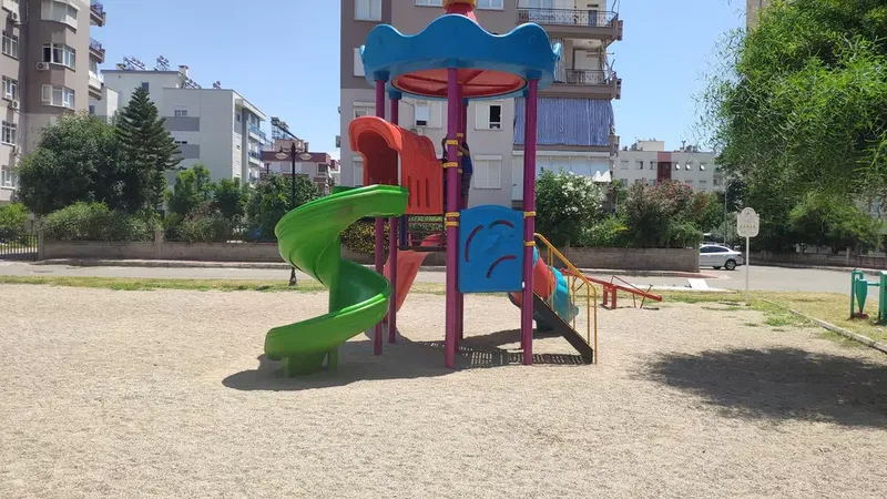 Çocuk parkı - Photo 4