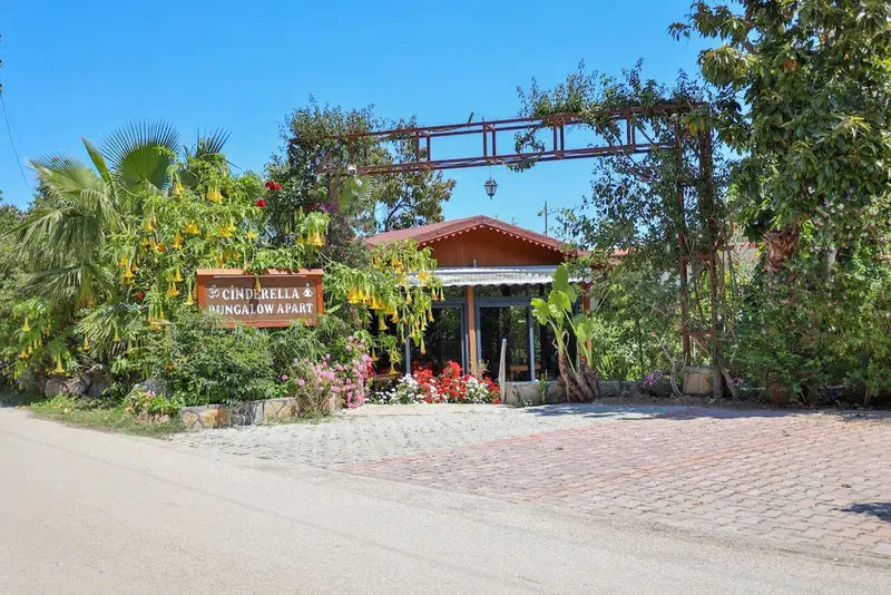 Çıralı Cinderella Pansiyon - Photo 6