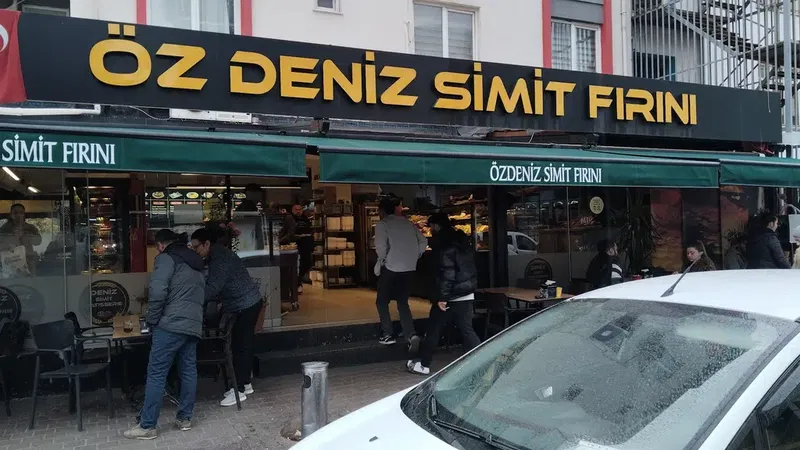 Özdeniz Simit Fırını - Photo 4