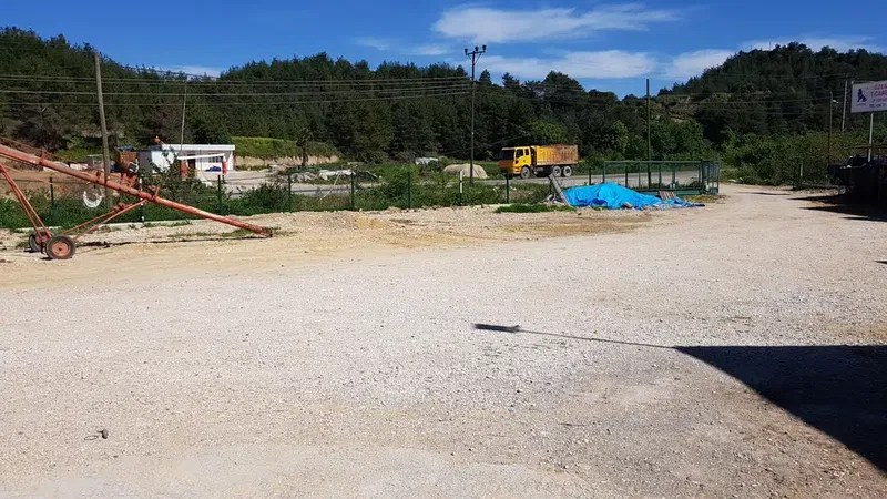 Özen Ti̇caret - Photo 3