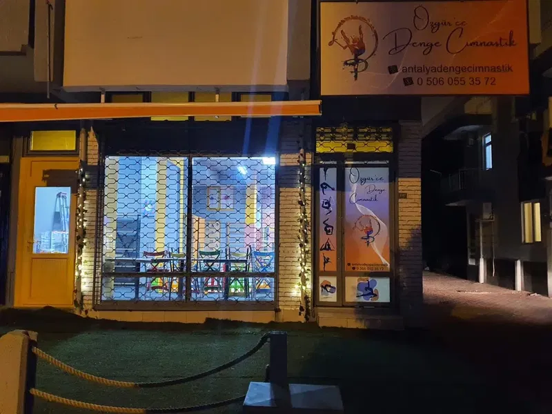Özgür'ce Denge Cimnastik - Photo 2