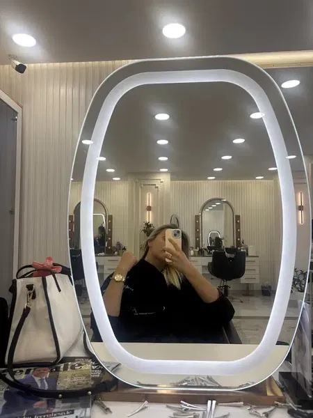 Özgürkara_hairmakeupstudio - Photo 6