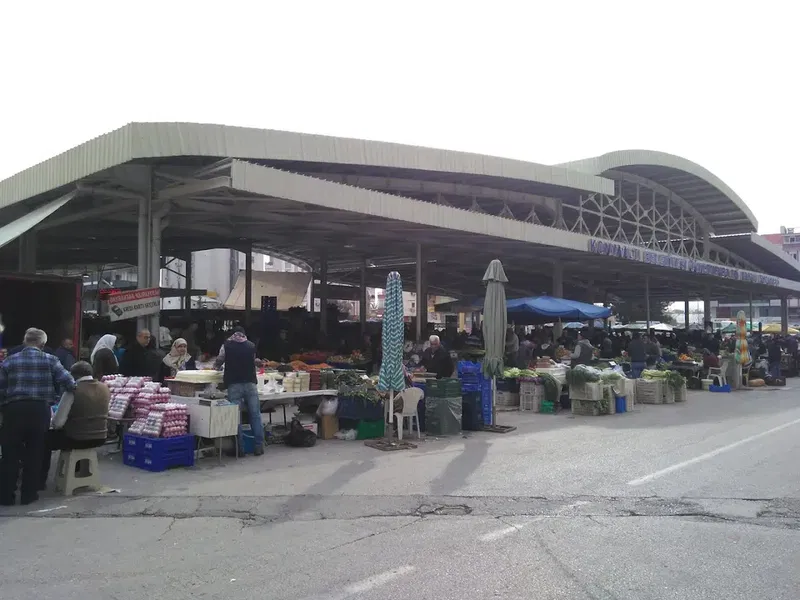 Öğretmen Evleri Kapalı Pazar Yeri - Photo 1