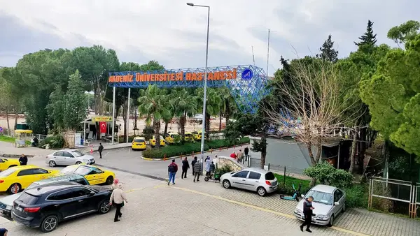 Üni.Hastanesi